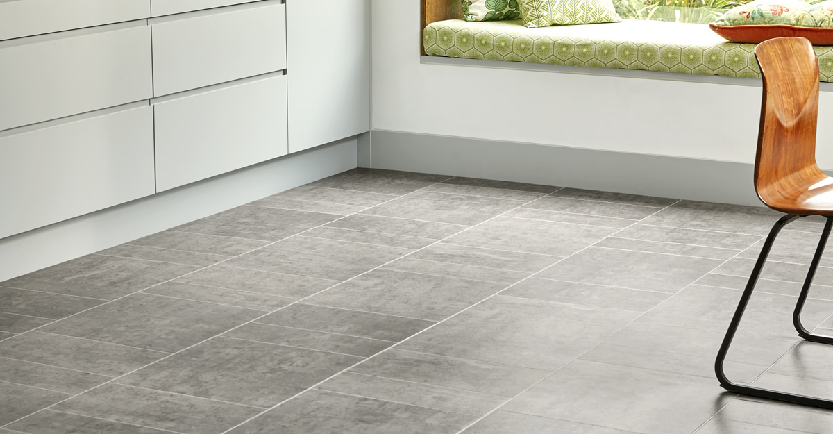 1200 x 625 AMTICO SIGNATURE DINING AR0SEC30-Exposed-Concrete-AR0D1520-Staggered-Block-February-16-CYMK